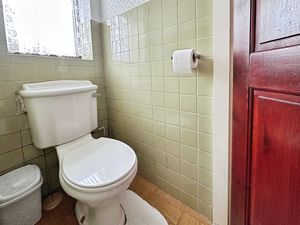 Separate WC- click for photo gallery